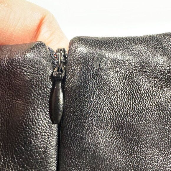 Iris Singer Black Leather Pencil Skirt Womens Size 4 - Picture 7 of 9